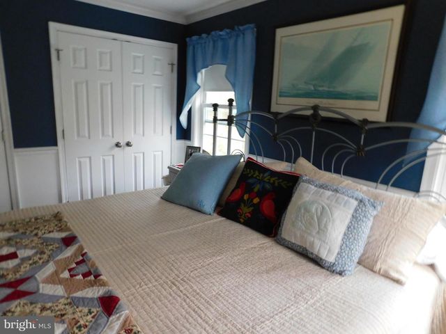 1101 ALBROUGH BLVD, Colonial Beach, VA 22443