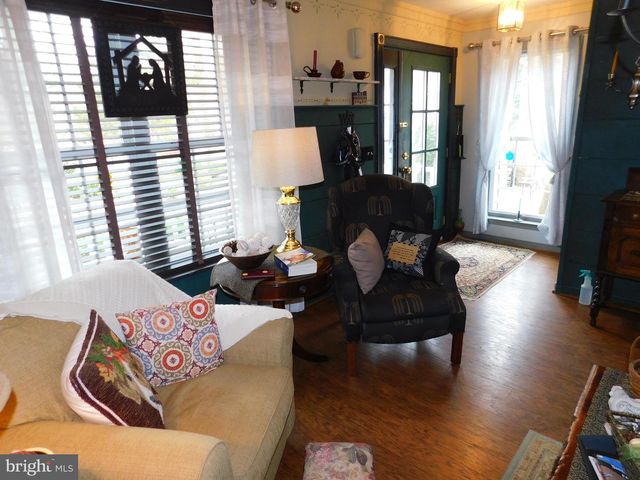 1101 ALBROUGH BLVD, Colonial Beach, VA 22443