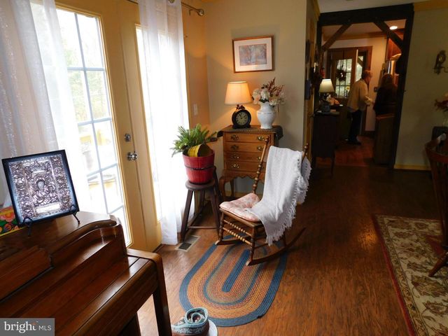 1101 ALBROUGH BLVD, Colonial Beach, VA 22443