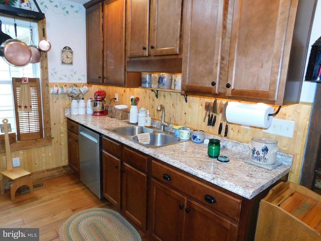 1101 ALBROUGH BLVD, Colonial Beach, VA 22443