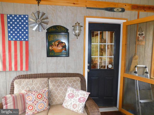 1101 ALBROUGH BLVD, Colonial Beach, VA 22443