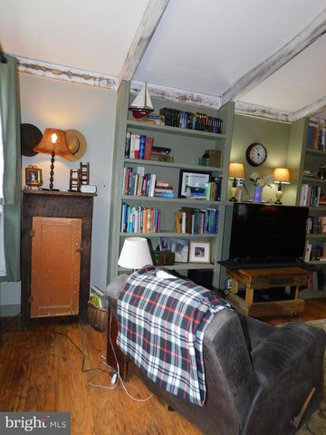 1101 ALBROUGH BLVD, Colonial Beach, VA 22443