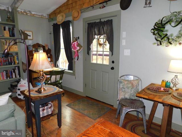 1101 ALBROUGH BLVD, Colonial Beach, VA 22443