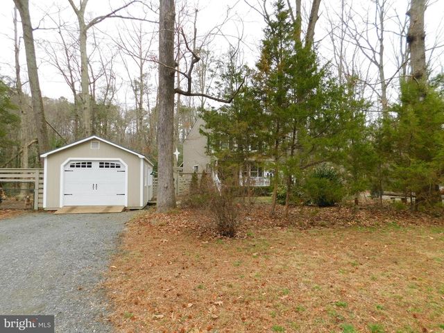 1101 ALBROUGH BLVD, Colonial Beach, VA 22443