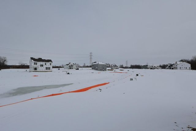 634 Alicia Kelton Drive, Delaware, OH 43015