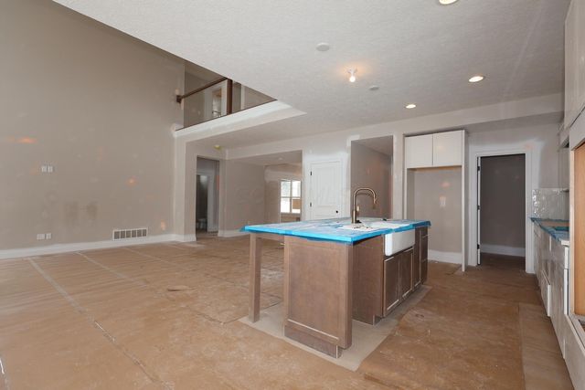 634 Alicia Kelton Drive, Delaware, OH 43015