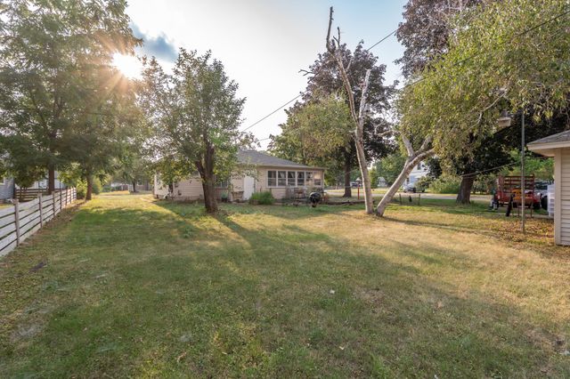 8501 Nicollet Avenue S, Bloomington, MN 55420