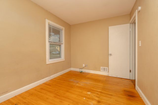 8501 Nicollet Avenue S, Bloomington, MN 55420