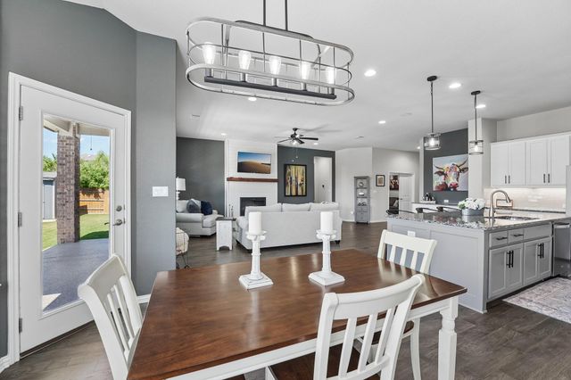 2424 Costera ST, Leander, TX 78641
