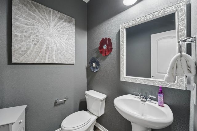 2424 Costera ST, Leander, TX 78641