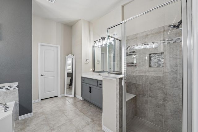 2424 Costera ST, Leander, TX 78641