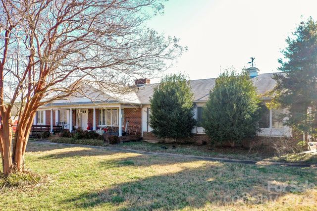 350 Morningstar Lake Road, Forest City, NC 28043