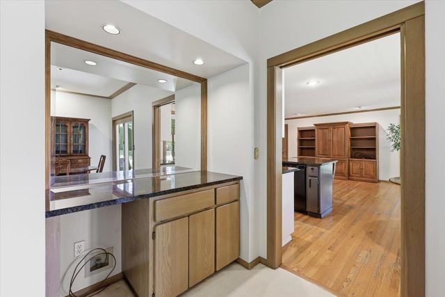 4402 S Saint Andrews Ln, Spokane, WA 99223