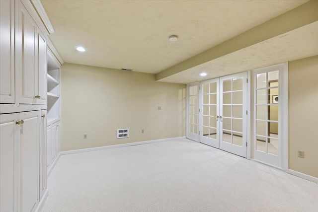 4402 S Saint Andrews Ln, Spokane, WA 99223