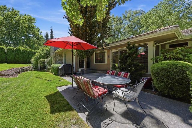 4402 S Saint Andrews Ln, Spokane, WA 99223