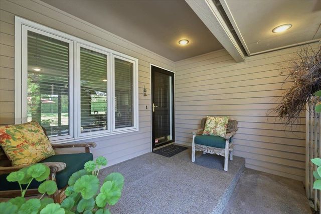 4402 S Saint Andrews Ln, Spokane, WA 99223