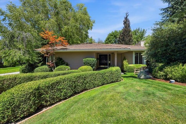 4402 S Saint Andrews Ln, Spokane, WA 99223