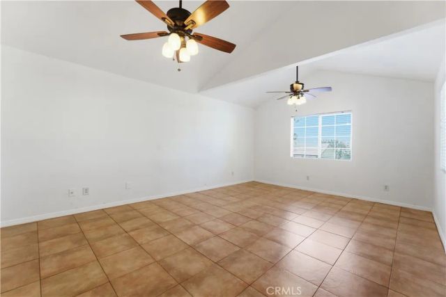 13868 Tucker Avenue, Sylmar, CA 91342