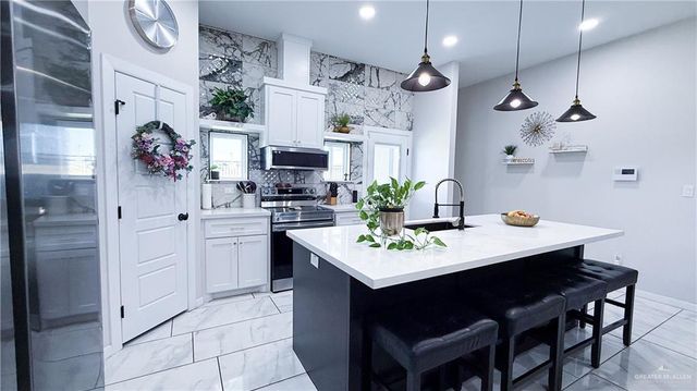 2505 S Cartier Drive, Edinburg, TX 78542