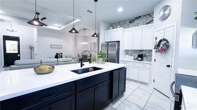 2505 S Cartier Drive, Edinburg, TX 78542