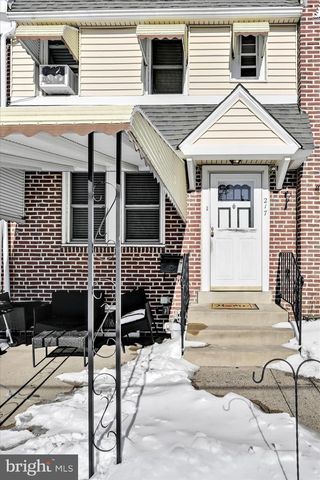 217 E GREENWOOD AVE, Lansdowne, PA 19050
