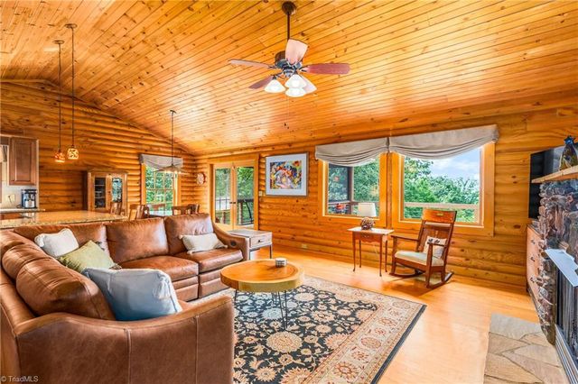 1399 Caraway Summit Trail, Sophia, NC 27350
