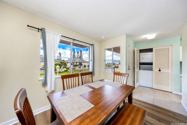 95-1071 Kaapeha Street 98, Mililani, HI 96789