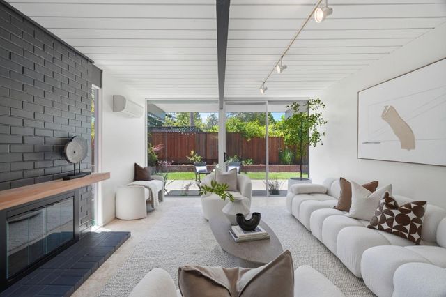 1143 Tangerine Way, Sunnyvale, CA 94087