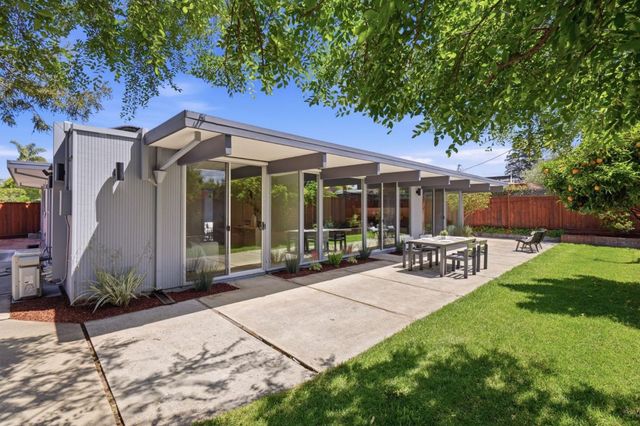 1143 Tangerine Way, Sunnyvale, CA 94087