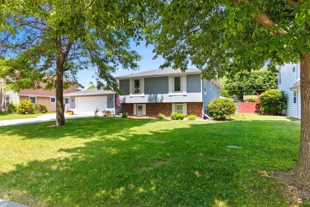 601 BROOKRIDGE STREET, Green Bay, WI 54301