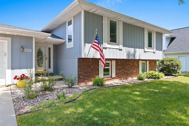 601 BROOKRIDGE STREET, Green Bay, WI 54301