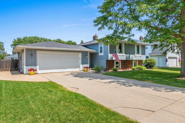 601 BROOKRIDGE STREET, Green Bay, WI 54301