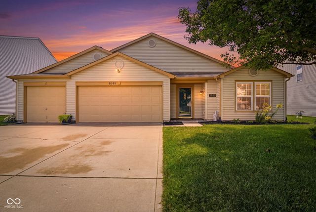 8649 Liberty Mills Drive, Indianapolis, IN 46113