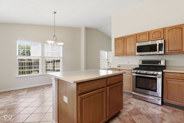 8649 Liberty Mills Drive, Indianapolis, IN 46113