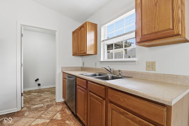 8649 Liberty Mills Drive, Indianapolis, IN 46113