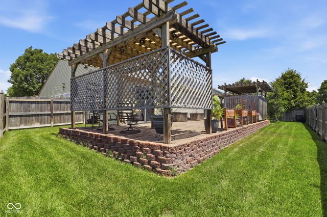 8649 Liberty Mills Drive, Indianapolis, IN 46113