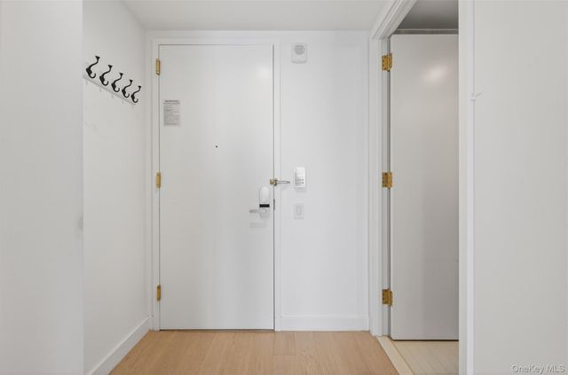3 Court Square, Long Island City, NY 11101