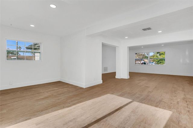 2020 COCOS COURT, Winter Park, FL 32792