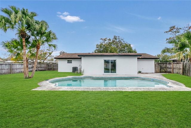 2020 COCOS COURT, Winter Park, FL 32792