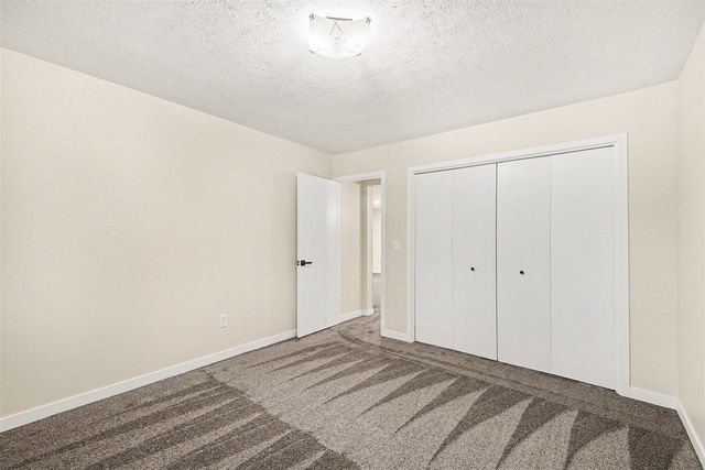 2671 Stonebluff Drive, Wyoming, MI 49519