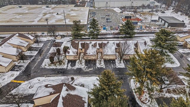 2671 Stonebluff Drive, Wyoming, MI 49519