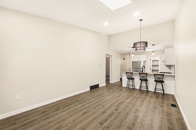 2671 Stonebluff Drive, Wyoming, MI 49519