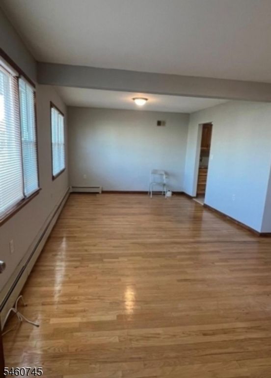 900 S Park Ave, Linden City, NJ 07036 — photo 2