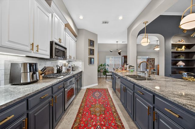 2409 Lakebend Drive, Little Elm, TX 75068