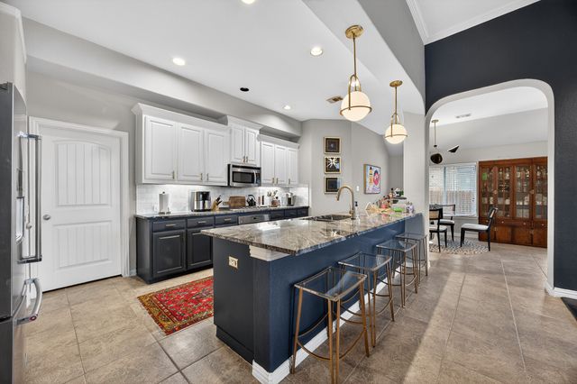 2409 Lakebend Drive, Little Elm, TX 75068