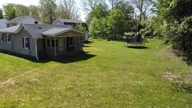 1702 CHERRY AVE, Grottoes, VA 24441