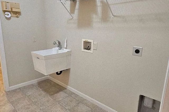 1307 Bridgewater Way N, Mansfield, OH 44906