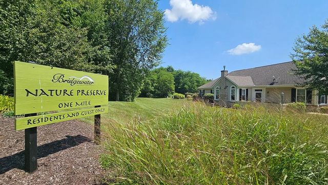 1307 Bridgewater Way N, Mansfield, OH 44906