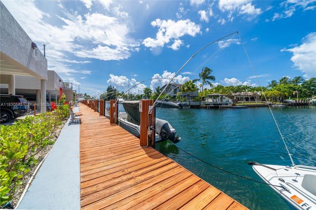 2500 NE 135th St C610, North Miami, FL 33181