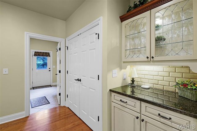 7411 Creek Ridge Lane, Edwardsville, IL 62025